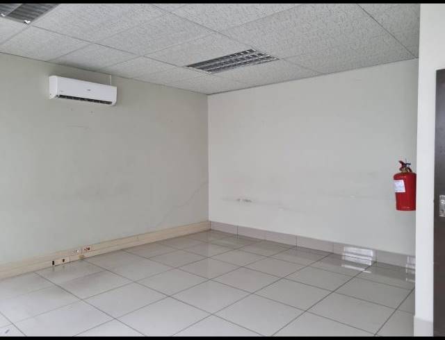 36M² OFFICE TO LET IN NELSPRUIT EXT 2